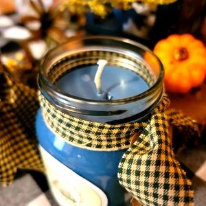16oz Blueberry Cobbler Country Candle